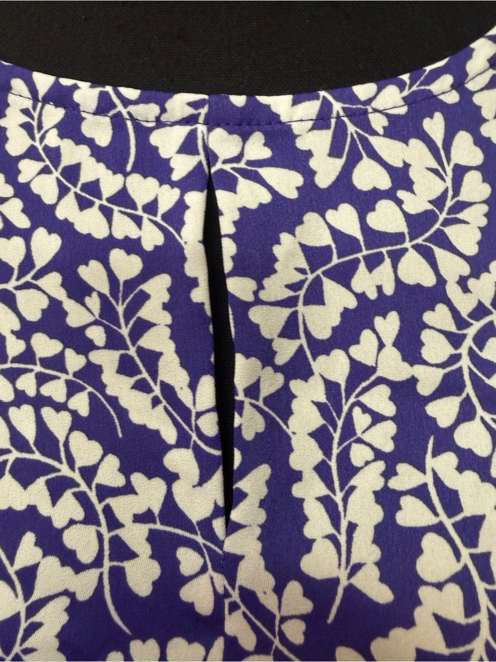 Liz Claiborne Purple White Floral Keyhole Blouse Top Large Boho Chic Tunic EUC!! - Picture 4 of 10